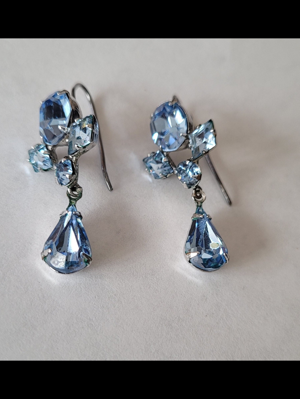 Light Blue Crystal Teardrop Earrings - Unbranded